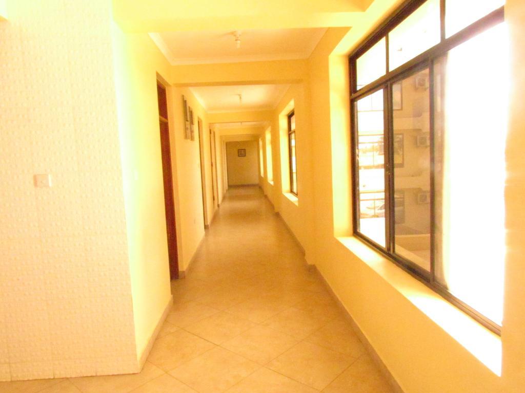 FQ Hotel Limited Daressalam Exterior foto